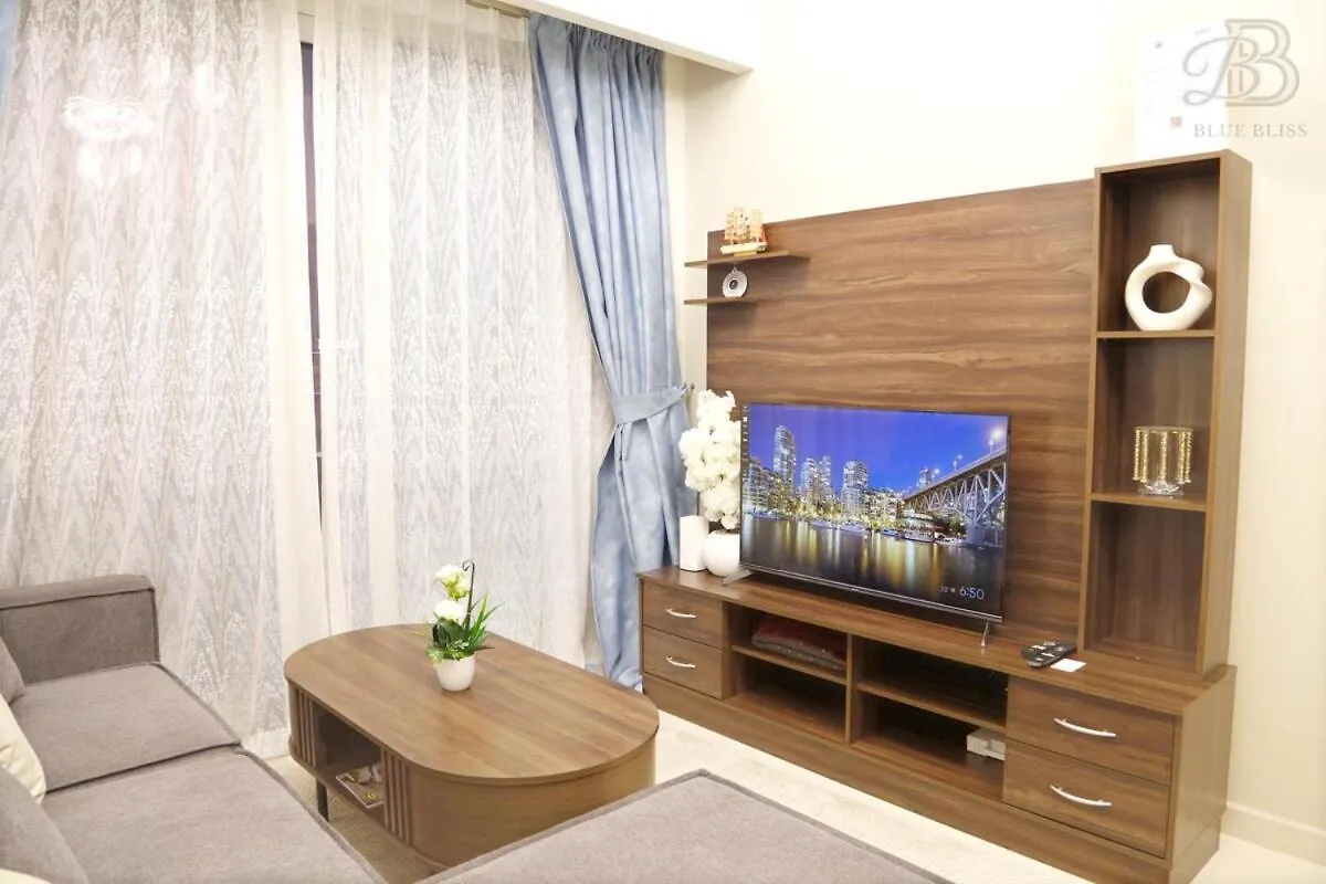Stylish 2Br Apt In Business Bay Burj & Creek Views Dubai
