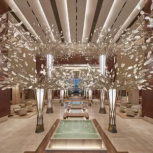 Mandarin Oriental Jumeira, Rezort
